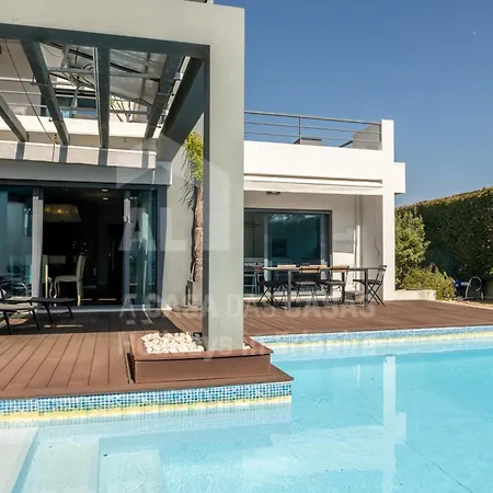 Villa Aqua By Acasadascasas