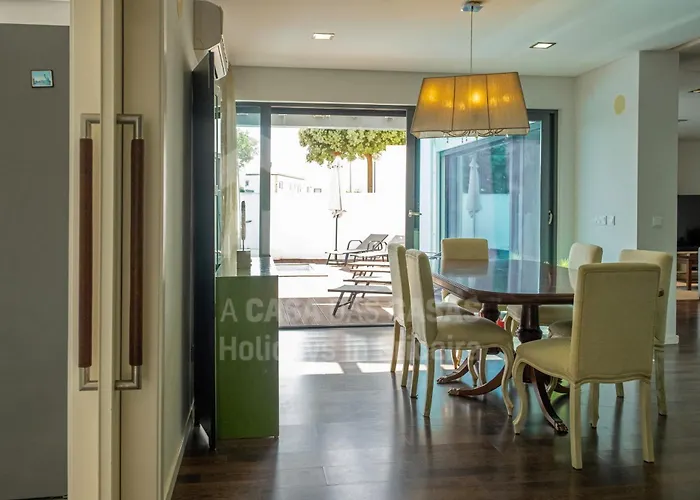 Villa Aqua By Acasadascasas